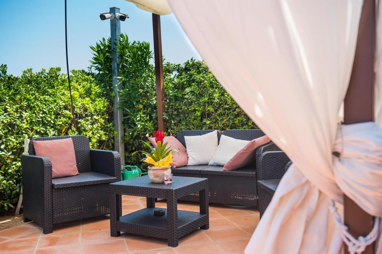 Hotel Relais Del Borgo- Domo Porto San Paolo  Exteriér fotografie