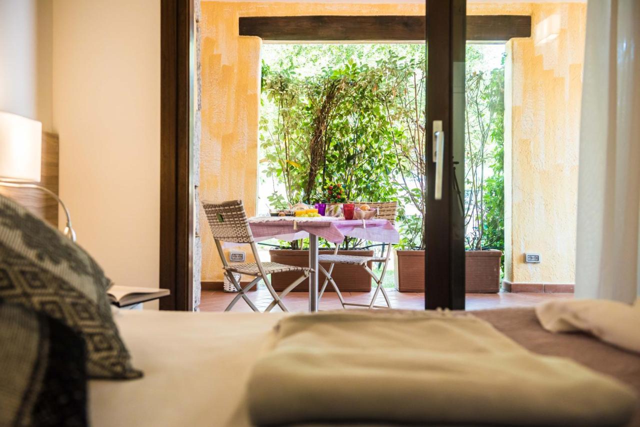 Hotel Relais Del Borgo- Domo Porto San Paolo  Exteriér fotografie
