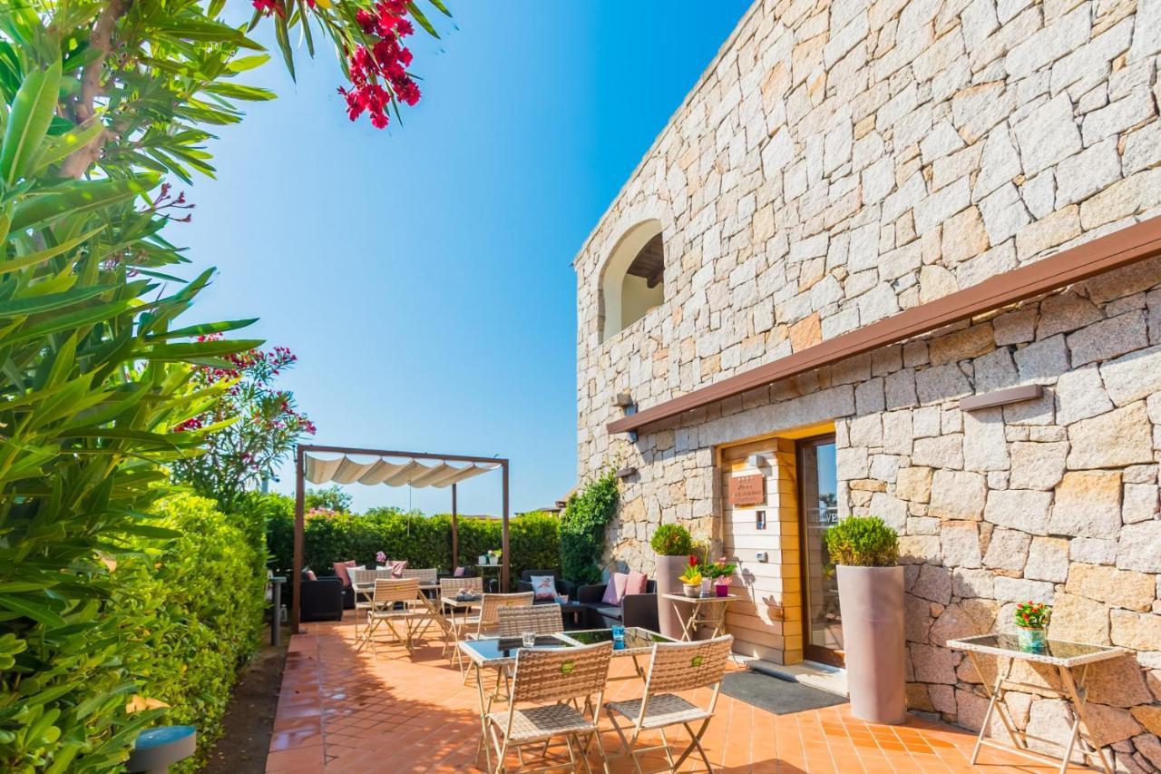 Hotel Relais Del Borgo- Domo Porto San Paolo  Exteriér fotografie
