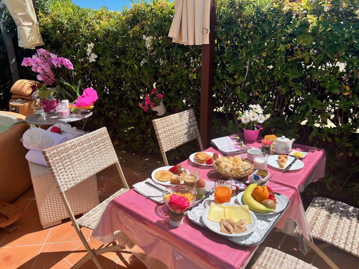 Hotel Relais Del Borgo- Domo Porto San Paolo  Exteriér fotografie