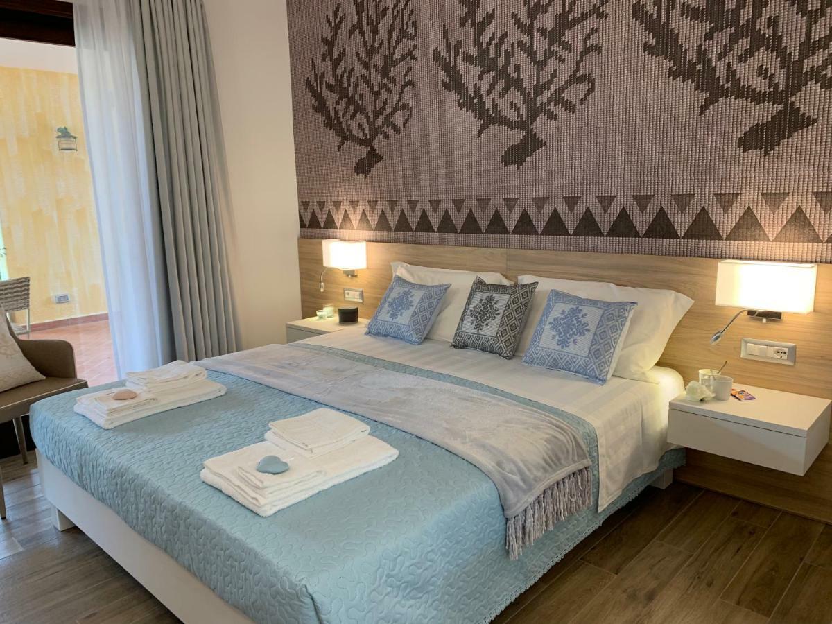 Hotel Relais Del Borgo- Domo Porto San Paolo  Exteriér fotografie